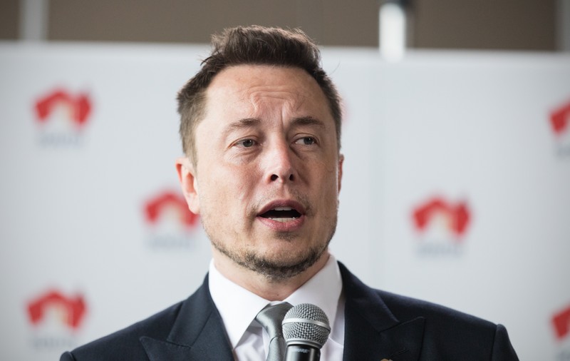 Cipul care leagă creierul de computer a fost creat de Neuralink, compania lui Elon Musk. Implicațiile majore ale proiectului