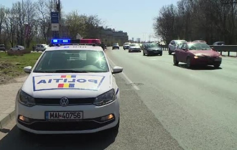 Polițist din Caraș-Severin lovit cu toporul în cap
