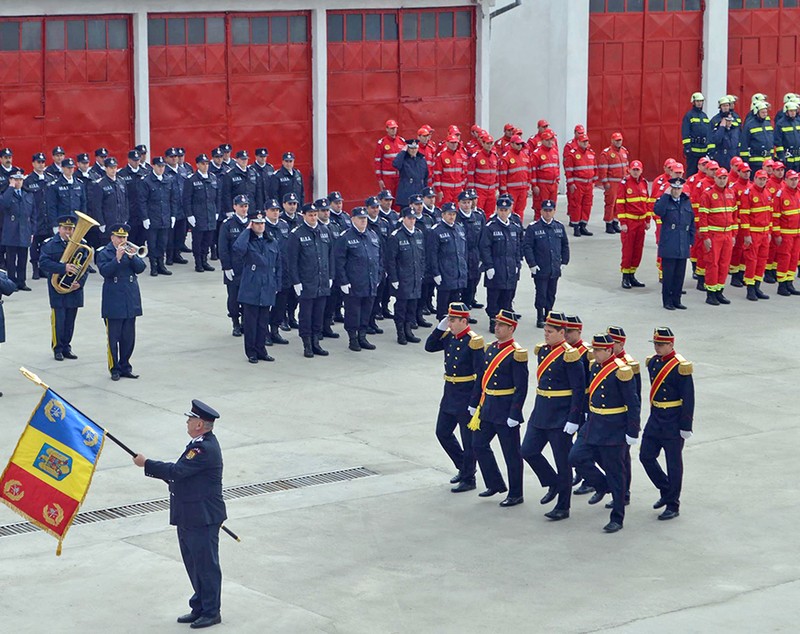 Afaceri de familie pe banii statului! Organigrama Inspectoratului pentru Situații de Urgență Dolj este plină cu rude ale ofițerilor
