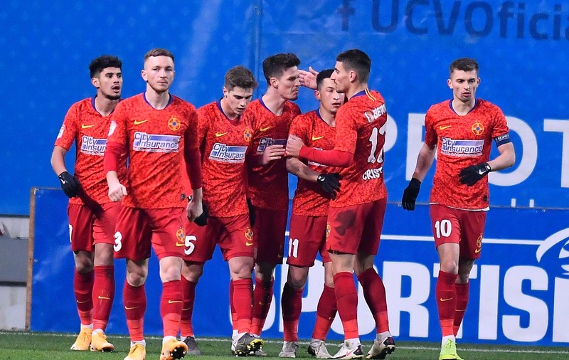 Liga 1, etapa a 14-a. FCSB a învins clar la Craiova și e noul lider