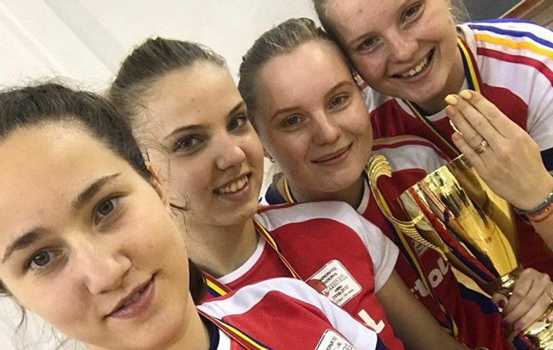Echipa feminină de tenis de masă ACS Dumbrăvița, campioană națională / VIDEO