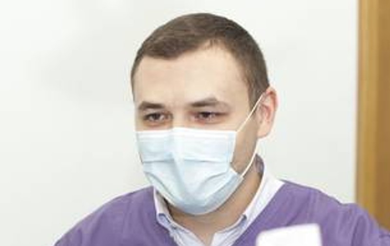 Dentistul Ionuț Leahu: “Pacienții ar trebui să fugă de cabinetele în care miroase a stomatolog”