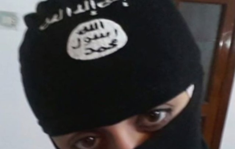 Ce s-a întâmplat cu o tânără din Marea Britanie care a fugit în Siria pentru a se alătura teroriştilor din ISIS | VIDEO