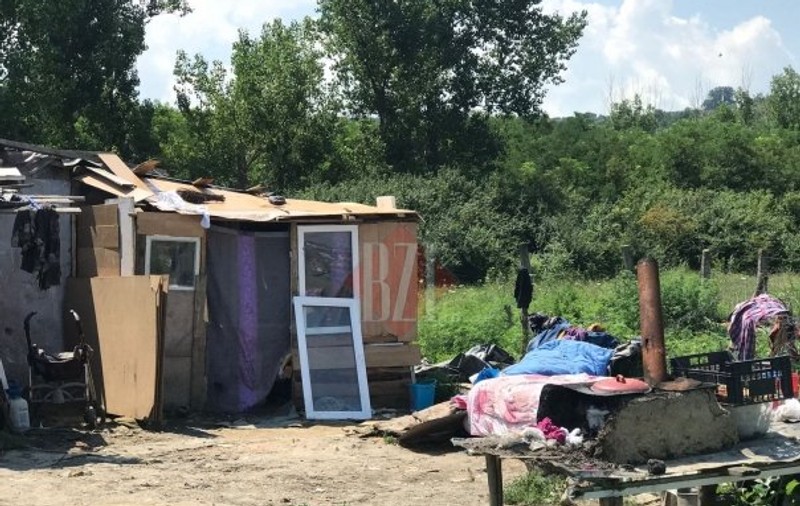 O fetiță de 11 ani a fost legată de un stâlp, în pielea goală, la Iași. Tatăl a pedepsit-o pe copila cu handicap