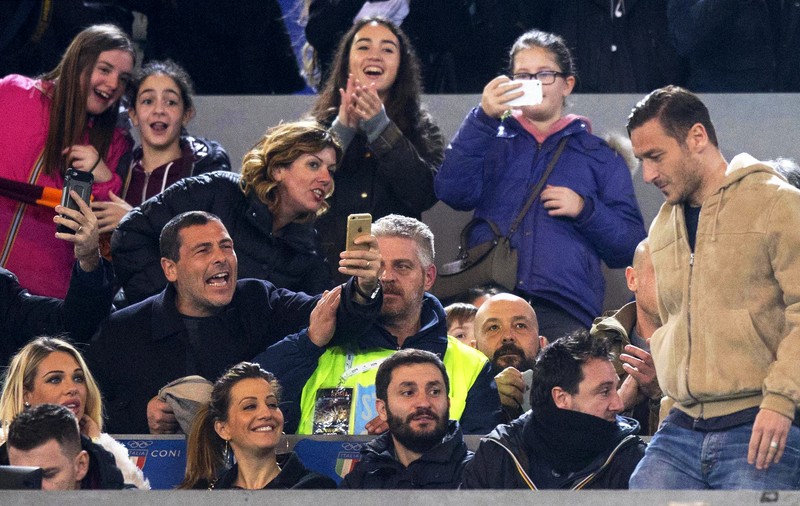 Scandal la AS Roma! Din 1992 la echipă, legendarul Totti a fost dat afară / GALERIE FOTO & VIDEO