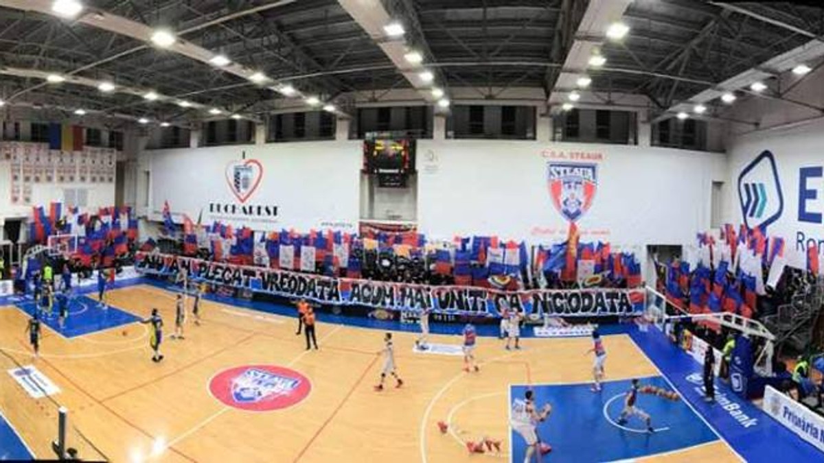 Steaua CSM EximBank - U-BT Cluj, derby-ul Ligii Naționale masculine de baschet. Se joacă sâmbătă, de la 17.00
