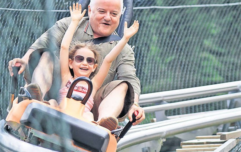 Irina, fiica Monicăi Gabor şi a lui Irinel Columbeanu, STRÂNGE BANI de pe acum. CE VREA să CUMPERE 