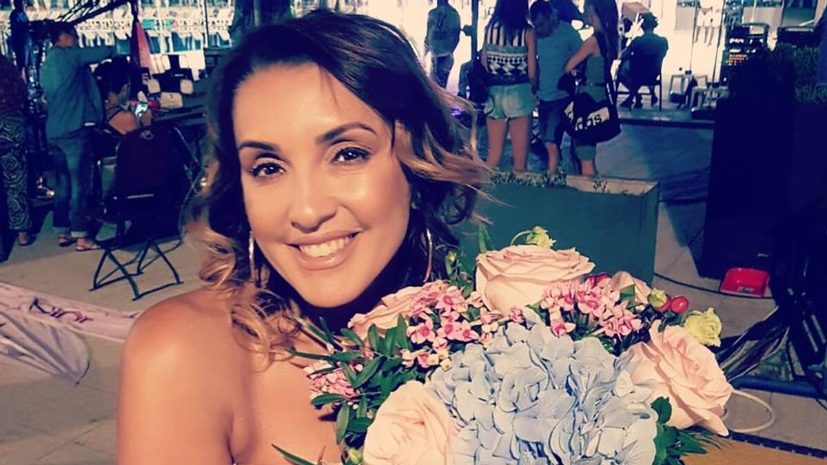 Alți soliști i-au bani grămadă pentru show-uri, Nico a cântat fără să fie plătită. Câștigurile materiale nu contează pentru ea