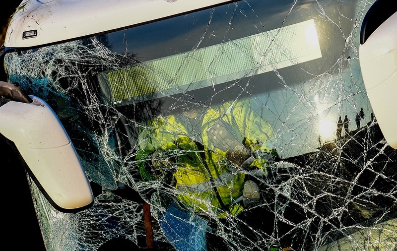 Accident grav în Germania. Cel puțin 31 de oameni, printre care și români, au fost răniți, după ce un autocar a ieșit de pe autostradă