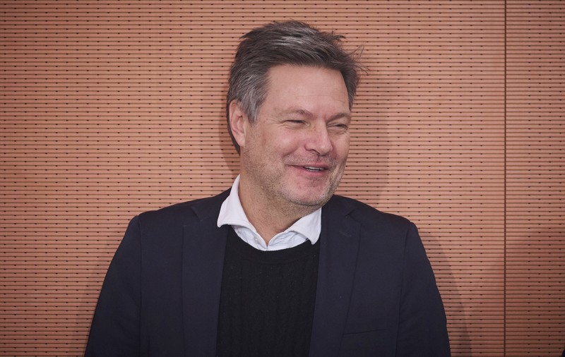 Vicecancelarul Germaniei, noua victimă a farsorilor ruși. Robert Habeck admite că războiul din Ucraina „nu se va termina curând"