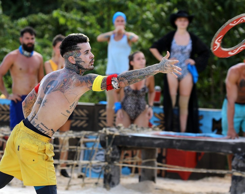 Jador i-a lansat acuzații dure lui Zanni la Survivor All Stars, în ediția de aseară. „Sunt un om care a plecat de la sapă și a ajuns la microfon”