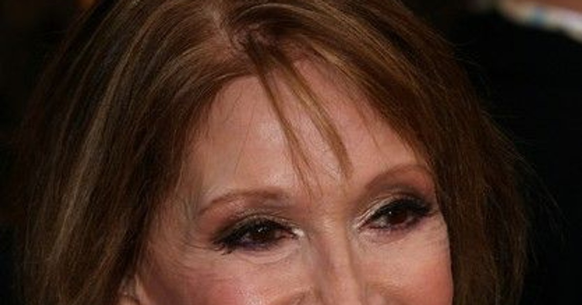 A murit actrița Mary Tyler Moore