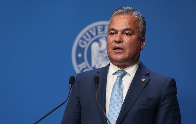 Adrian Veștea a anunțat când va depune în Parlament lista miniștrilor și programul de guvernare: „Suntem în etapa finală de definitivare”