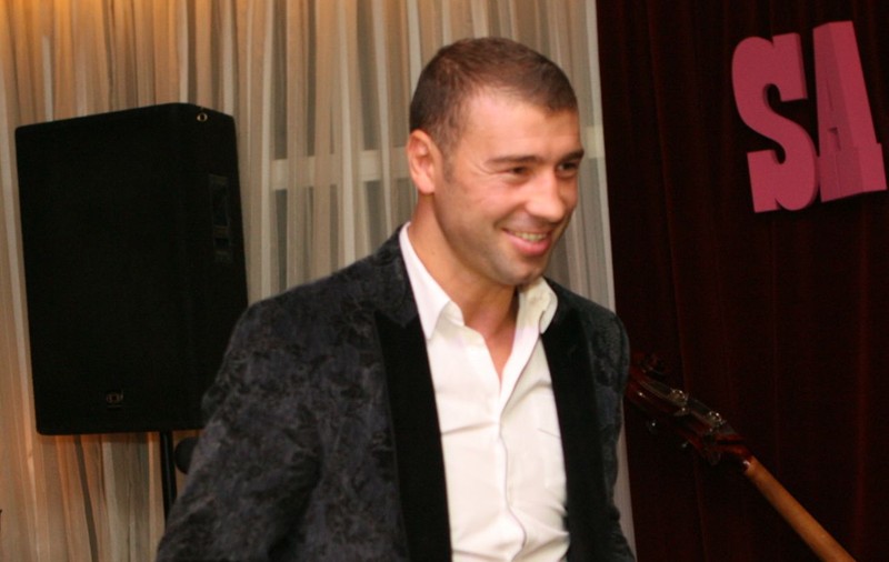 Cu ce își umple timpul Lucian Bute: ”Mulțumim lui Dumnezeu!”