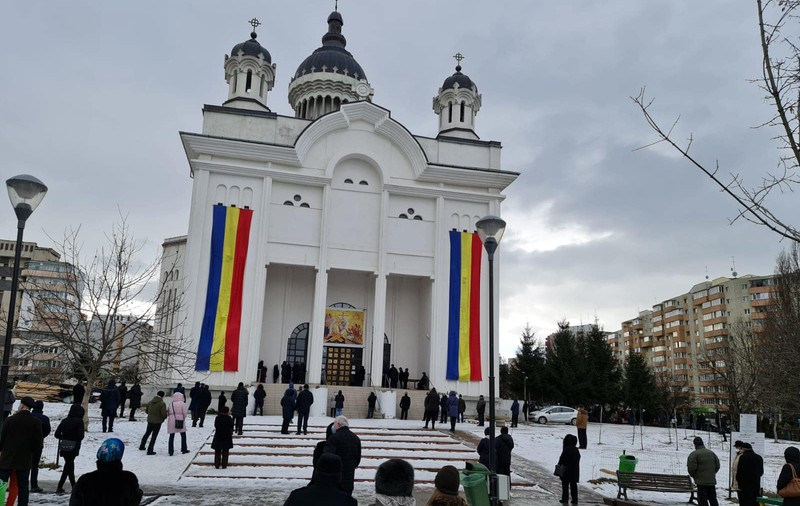 Factură uriașă la gaze pentru Catedrala Mănăștur, din Cluj-Napoca. Preot: „Să nu credeți că stăm înăuntru în mânecă scurtă”
