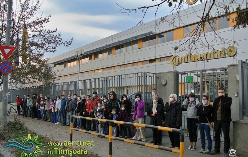 Timișorenii blochează extinderea unuia dintre cei mai mari poluatori din oraș. Continental Cauciucuri nu are susținerea nici a primarului Robu