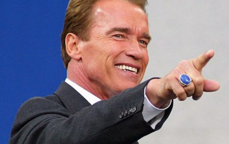 Arnold Schwarzenegger îşi va lansa autobiografia