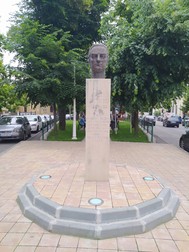 Bust Mircea Vulcănescu