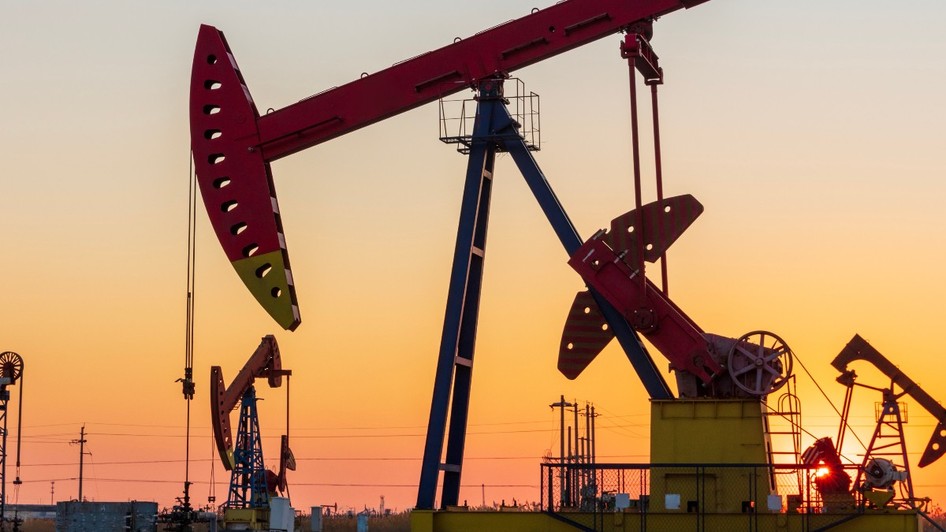 Sonde de extracție a petrolului. Foto: Shutterstock