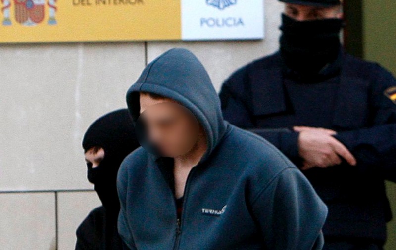 Româncă de 14 ani vândută de familie în Spania pentru 5.000 de euro și o mașină