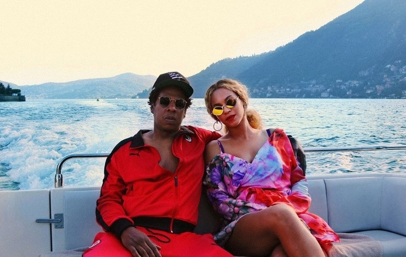 Ce i-a făcut Jay-Z unui bărbat care încerca să o filmeze pe Beyonce