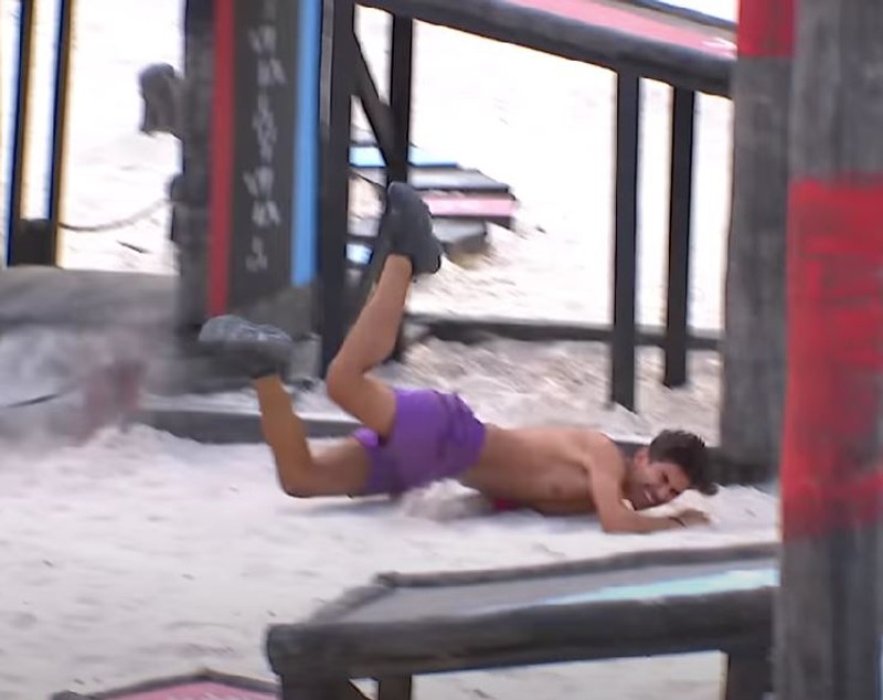 Mama lui Sebastian Dobrincu, îngrijorată după accidentarea lui de la Survivor 2023. Fanii nu se abțin: „Regia e evidentă. Trebuia să plece și s-a găsit o ieșire onorabilă”