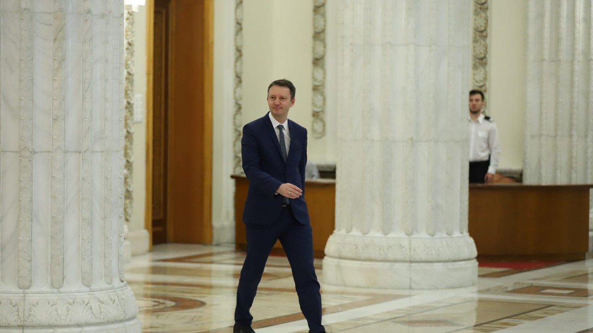 Declarații Siegfried Mureșan, Ilie Bolojan, Dominic Fritz, Tanczos Barna de la Palatul Parlamentului 18 septembrie 2026