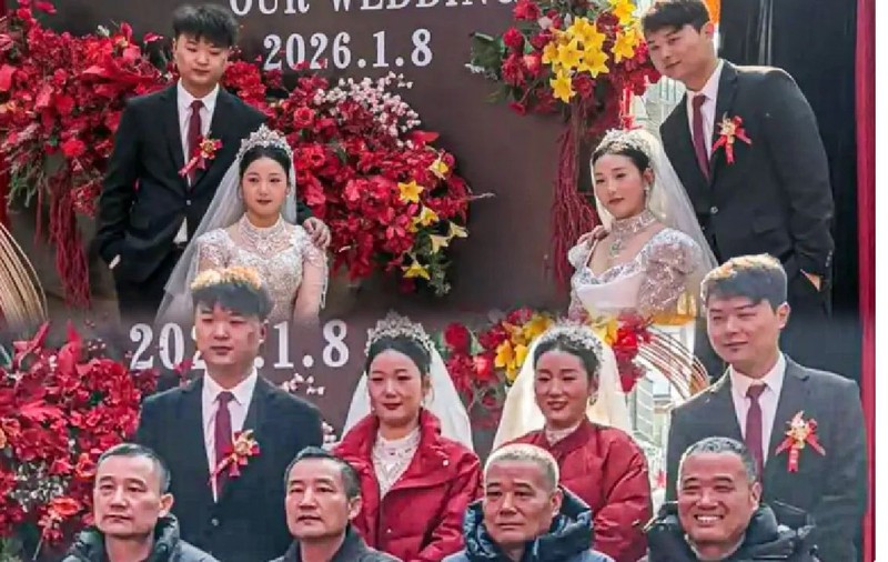 Gemenii s-au căsătorit cu gemene și au și unchi gemeni, nunta virală din China: „Bizar, dar fascinant”