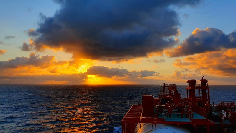 Imagine din mijlocul Oceanului Pacific