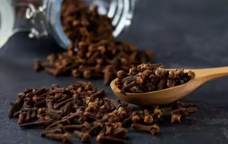 Condiment retras din supermarketuri după ce a fost contaminat cu o substanță periculoasă