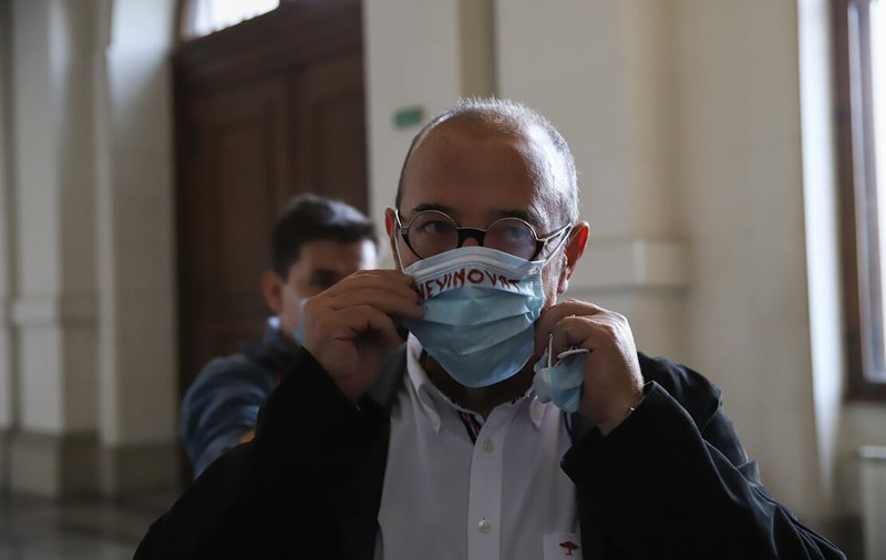 Piedone, atac la contracandidații săi după ce BEC a clasat cererile de renumărare a voturilor: „Domnilor, nu mai fiți bărbați în fuste de femei”