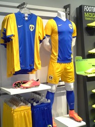 Contractul dintre Petrolul Ploie;ti ;i firma Nike a fost semnat pe un an FOTO: Florian Tudorache