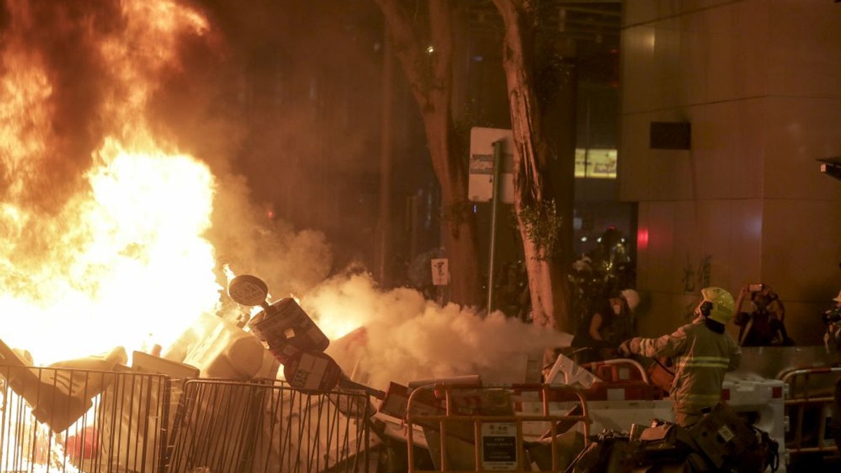 Proteste în Kong Kong FOTO: EPA