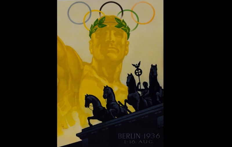 CIO a vândut tricouri cu simbolurile Jocurilor Olimpice de la Berlin din 1936, ediția propagandei naziste