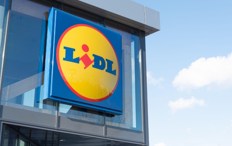 Lidl recheamă un produs în magazine: „Poate provoca o senzaţie de arsură şi leziuni la nivelul gurii”