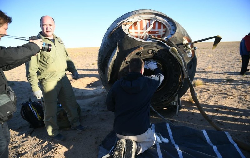 Un modul Soyuz, care a ajutat la revenirea pe Pământ a trei astronauți, a fost scos la vânzare