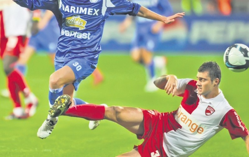 Dinamo, în derivă