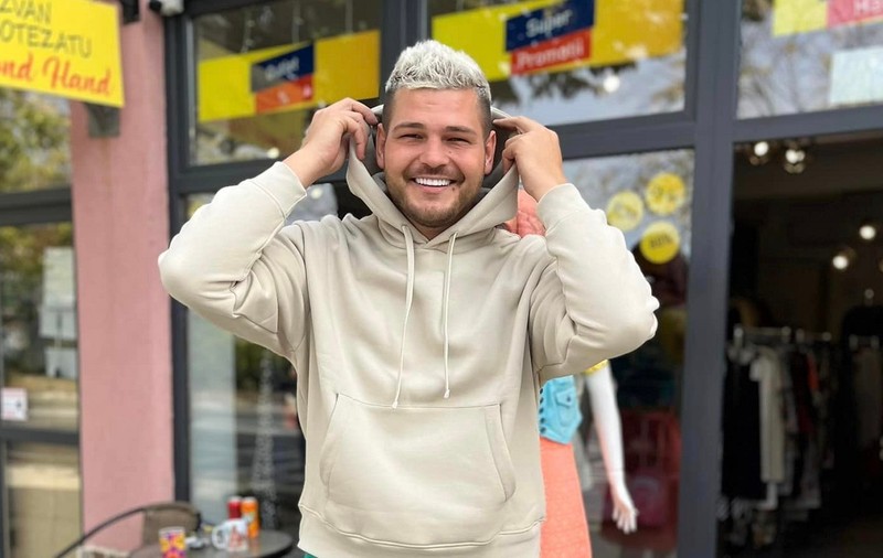 Răzvan Botezatu are magazin second-hand în Eforie Sud. Cum se descurcă de când nu mai apare la TV: „La mine e ziua și peripeția”