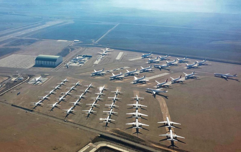 Aeroportul care nu are niciun călător, dar este aglomerat. Care este explicația