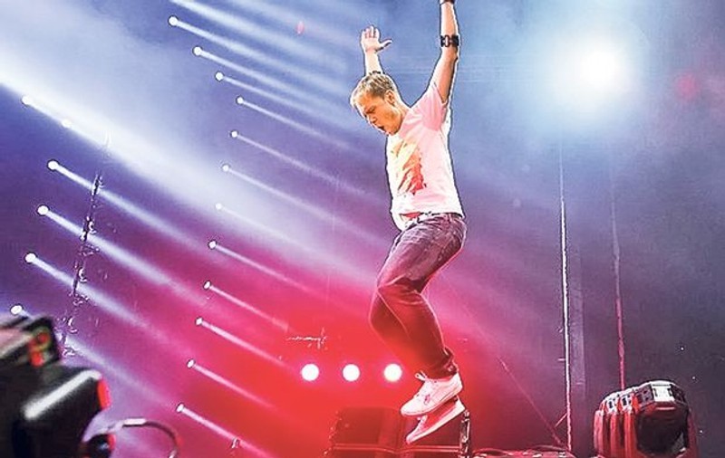 Armin van Buuren revine la UNTOLD