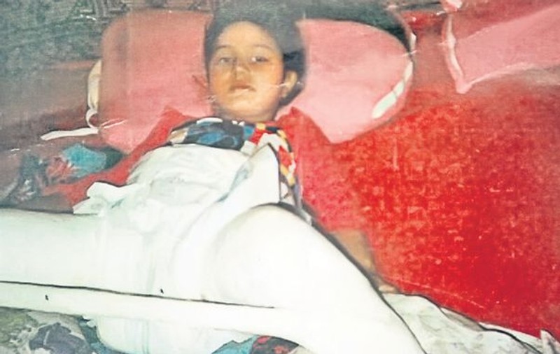 «Plâng noaptea când o dor şoldurile şi nu-mi permit să-i iau calmante»