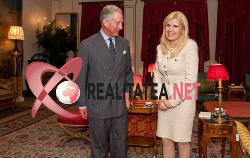 Elena Udrea, fascinată de prinţul Charles: "Este un om minunat. A făcut pentru România mai multe decât românii"