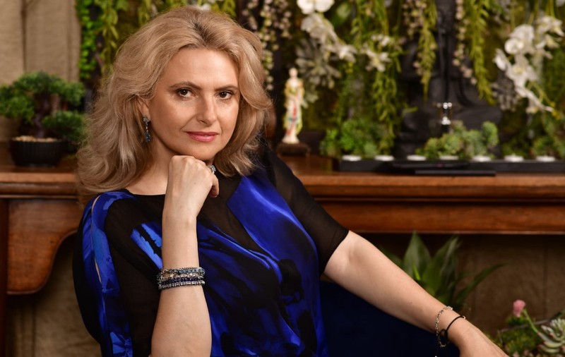Eliberarea emoțională: de la blocaj la libertate interioară cu Metoda Power of Heart Truth by Cosmina Englizian