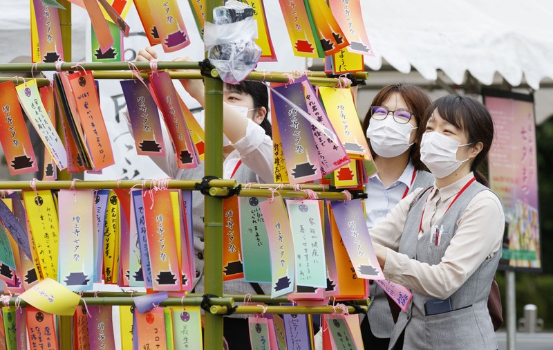 Expoziție de artă din Tokyo devalizată cu acordul organizatorilor. Mai multe obiecte ”furate” au fost scoase la vânzare pe site-urile de licitaţii