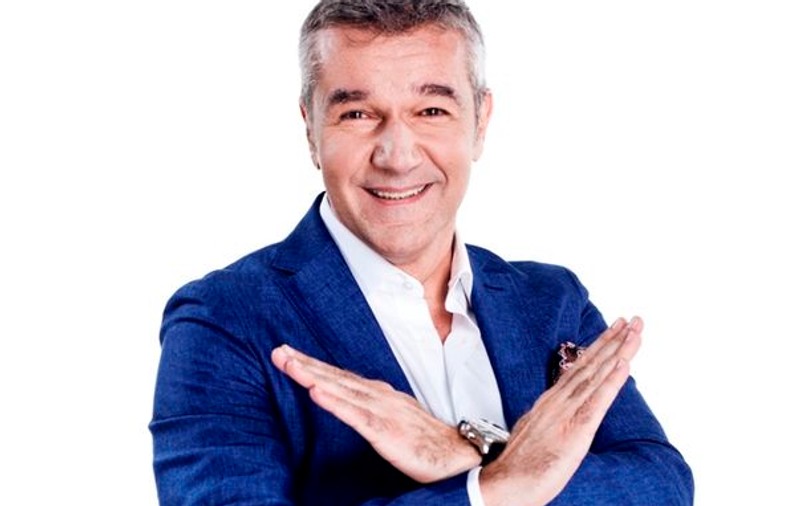Bittman îşi antrenează băieţelul pentru X Factor