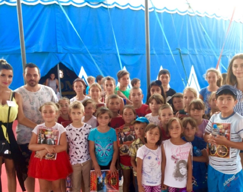 REPORTAJ: Dacă unii pozează în Bunul Samaritean doar de sărbători, ea aduce alinare tot timpul anului| FOTO