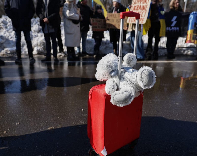 Patru ani de război în Ucraina, comemorați la București printr-o manifestație pașnică: „Pacea nu a venit”