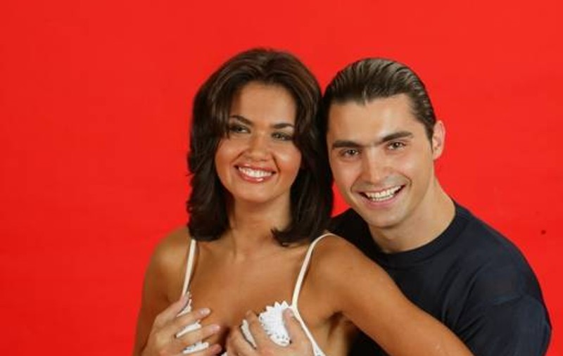 Oana Zăvoranu aruncă BOMBA: "Pepe ne-a înşelat pe mine şi pe Raluca CU O BLONDĂ CÂT CALUL. Dacă spun cine e ea, sare România în aer!"