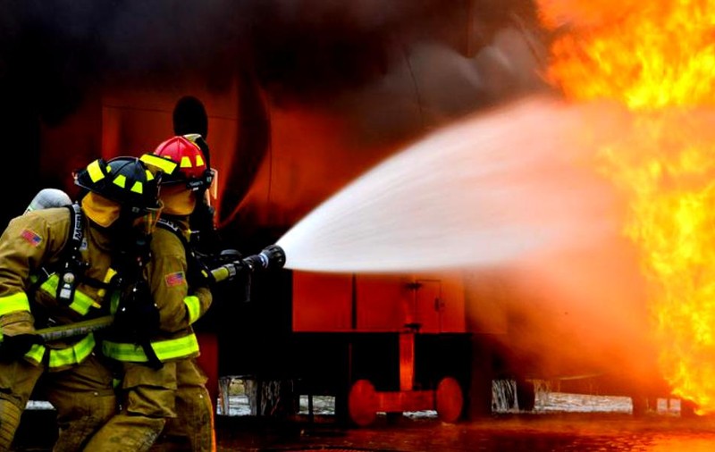 Incendiu la un abator de păsări din Vaslui