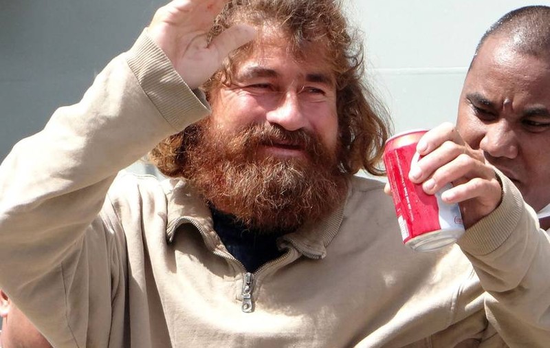 Pescarul care a supravieţuit 13 luni în Pacific a stat cinci zile alături de trupul intrat în putrefacţie al prietenului său